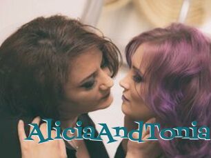AliciaAndTonia