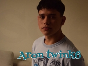 Aron_twink6