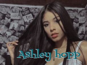 Ashley_hopp