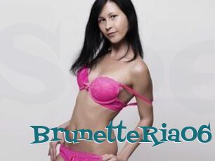 BrunetteRia06
