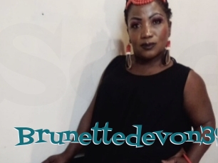 Brunettedevon39