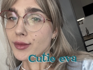 Cutie_eva