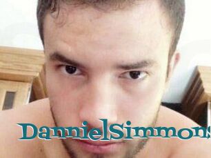 Danniel_Simmons