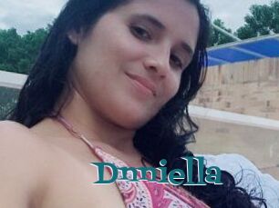 Dnniella