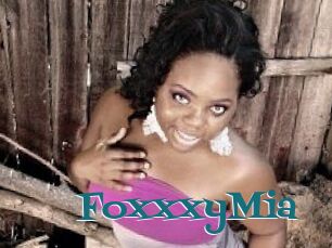 FoxxxyMia