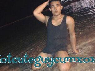 Hotcuteguycumxox