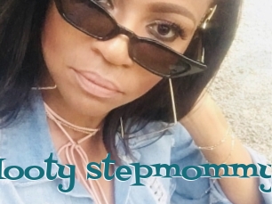 Hooty_stepmommy