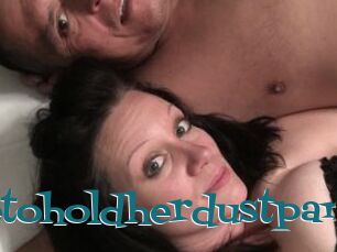 Ilovetoholdherdustpan