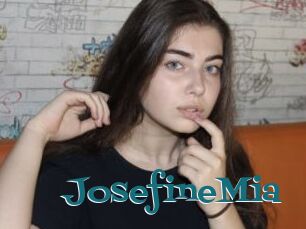 JosefineMia
