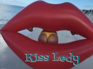 Kiss_Ledy