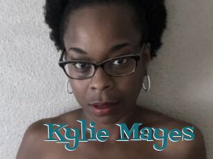Kylie_Mayes