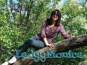 LadyyMonica