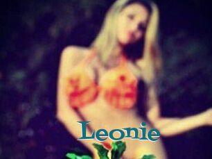 Leonie