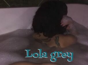 Lola_grey