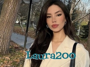 Laura200