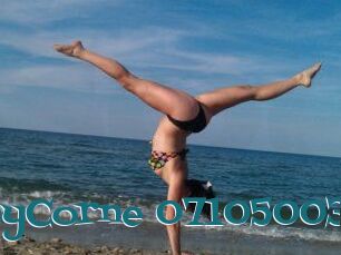 MaiLyCorne-07105003