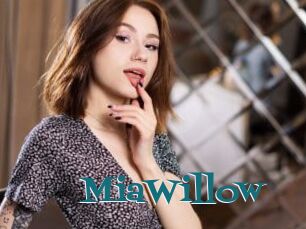 MiaWillow
