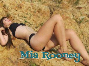 Mia_Rooney