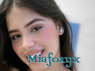 Miafoxyx