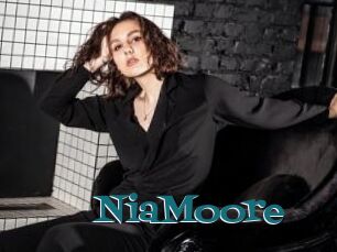 NiaMoore