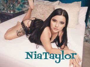 NiaTaylor