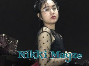 Nikki_Mayze