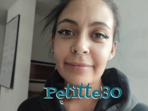 Petitte30
