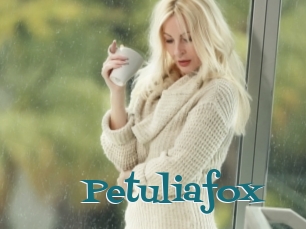 Petuliafox