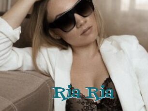 Ria_Ria