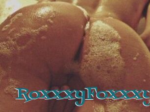 RoxxxyFoxxxy