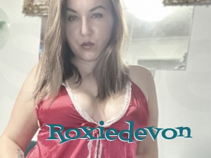 Roxiedevon