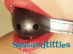 Sassandtitties