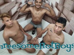 ThreesomeHotBoys