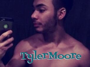 Tyler_Moore