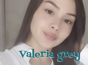 Valeria_grey